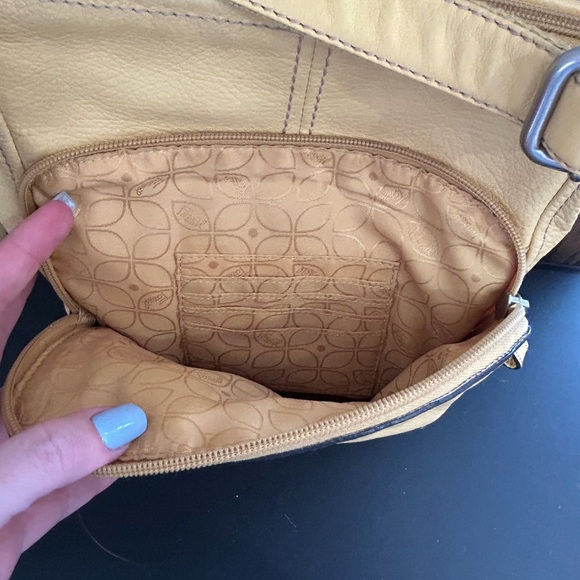 Fossil Yellow Hanover Pebbled Leather Crossbody Bag - Picture 6 of 15